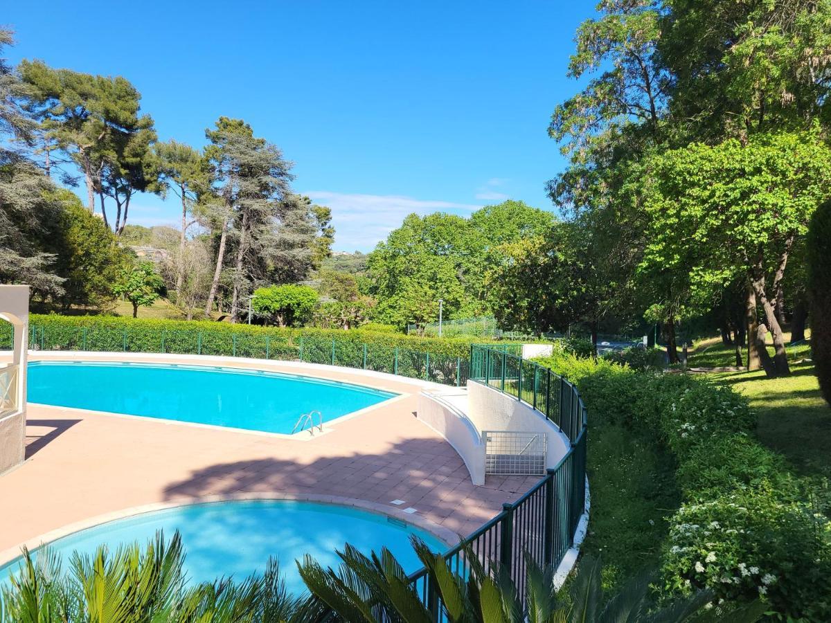 Apartament Evasion A Deux, Domaine Prestigieux, Jacuzzi Et Parking Prives, Piscine Cannes Zewnętrze zdjęcie